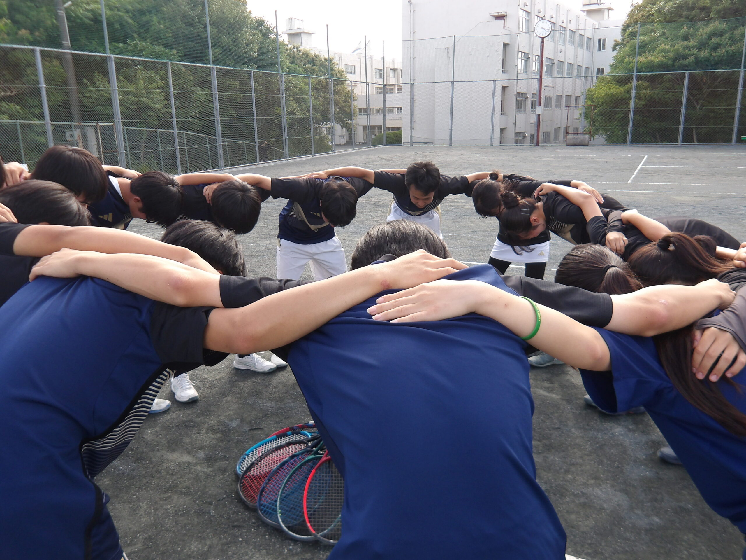 club_photo1